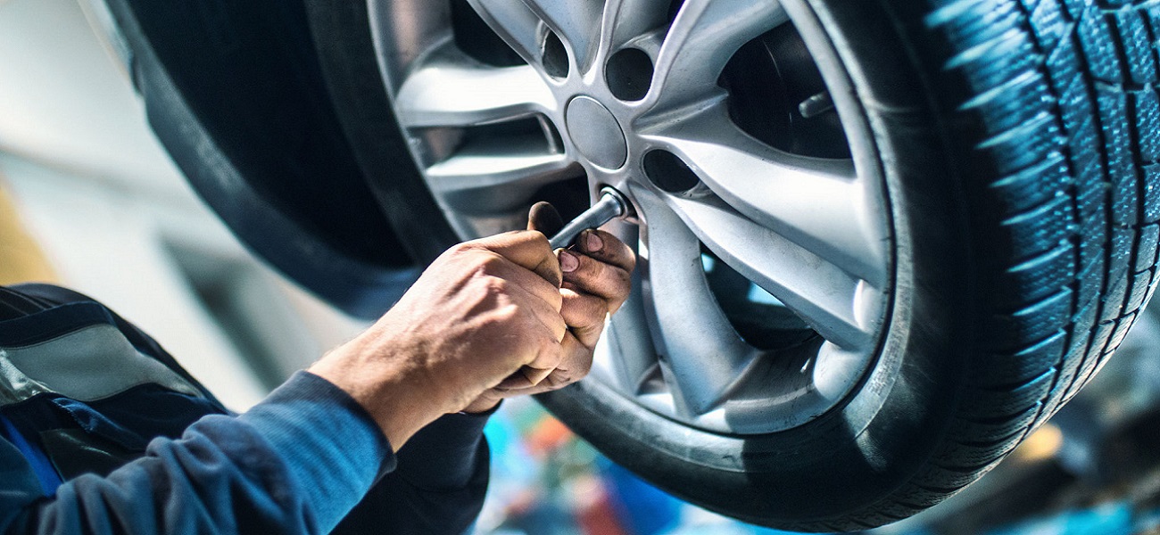 Afyon Lastikçi, Afyon Oto Lastikçi, Afyonda Yerinde Lastik Tamiri, . Afyon 7/24 Oto Lastik Yol Yardım. Afyon Acil Oto Lastik Tamir Firması. Afyon Oto Lastikçi Ömer Usta 0542 737 04 27